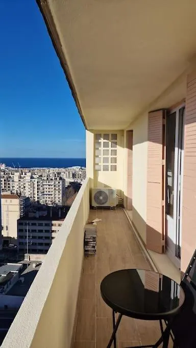 Appartement Saint Charles 马赛
